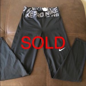 Nike Leggings- SOLD